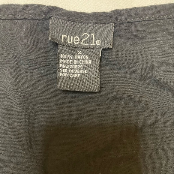 Rue21 size small black romper - Picture 6 of 6